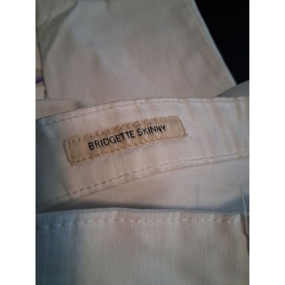 Lucky Brand Jeans Bridgette Skinny White Distressed Ankles 10/30 A - Picture 6 of 8